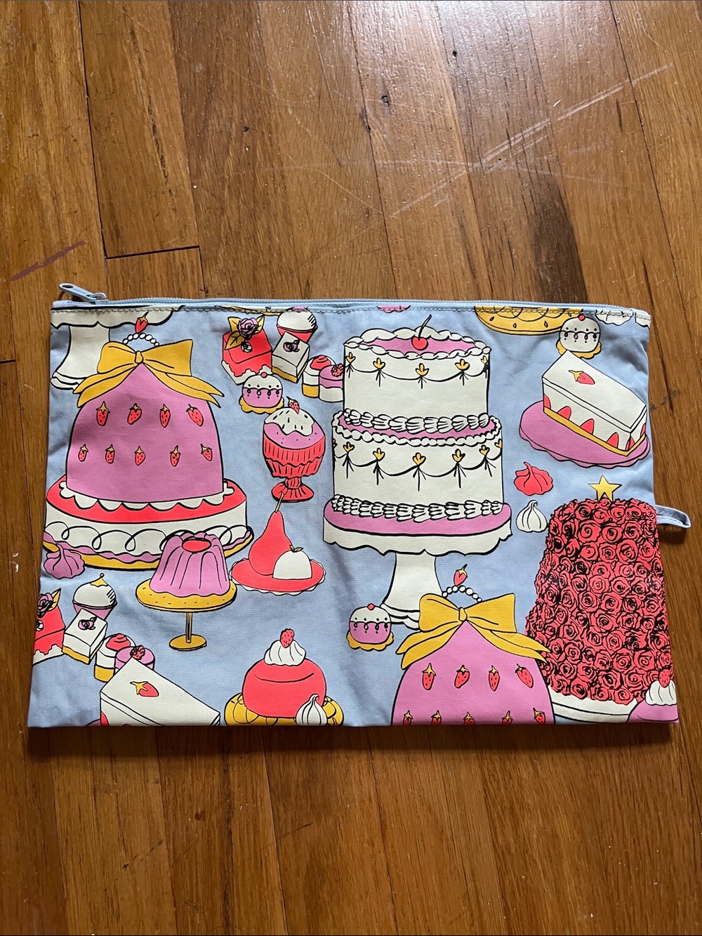 Baggu Large Go Pouch Still Life Set - Picture 2 of 2